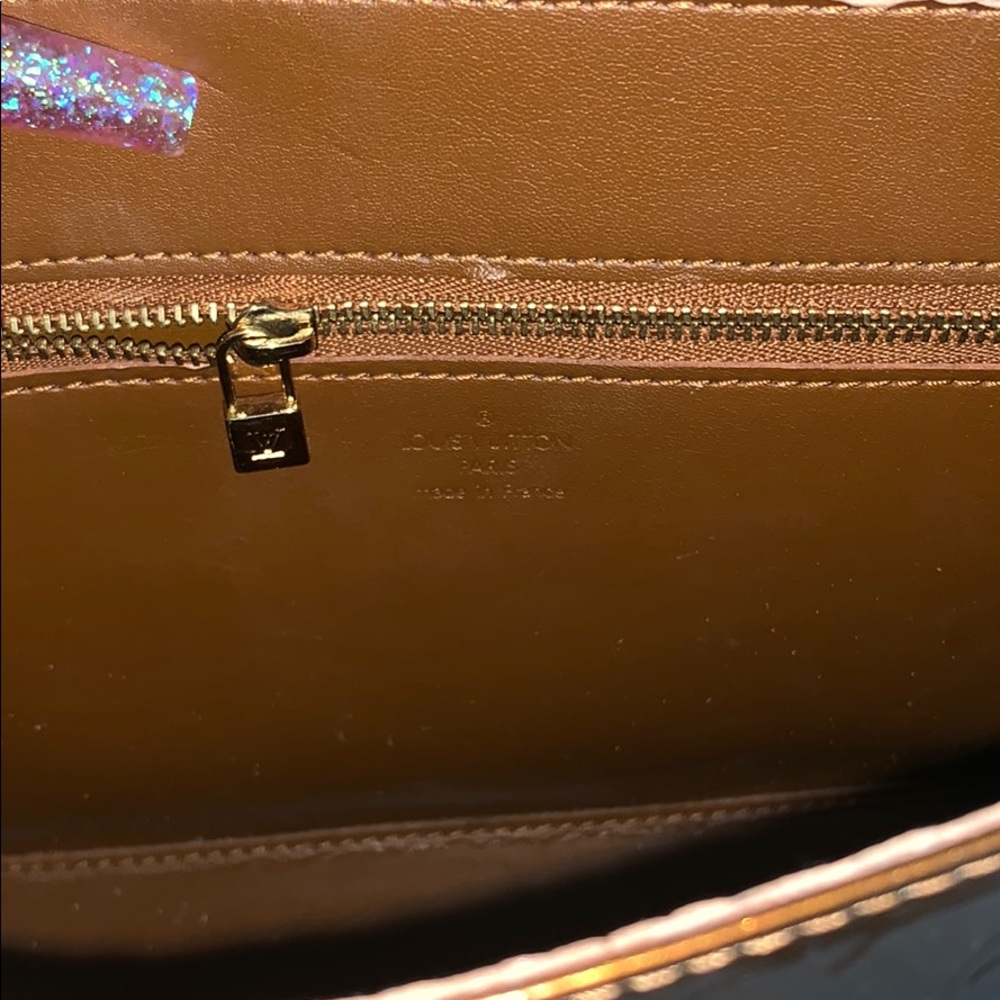 Louis Vuitton Monogram Vernis Bronze purse - Picture 6 of 6